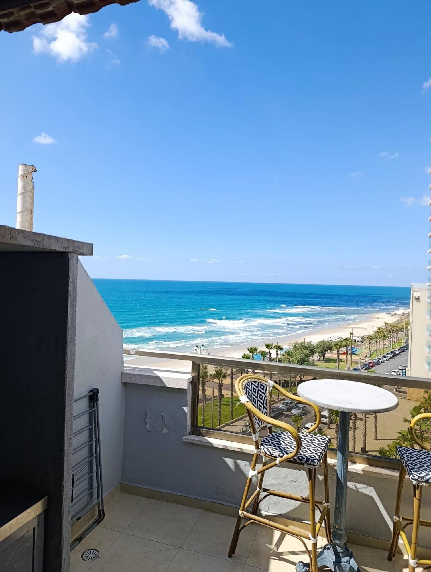 Penthouse Apartment On The Beach Bat Yam Oda fotoğraf