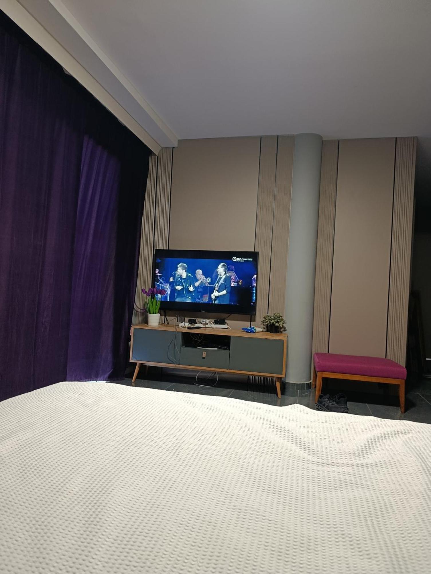 Penthouse Apartment On The Beach Bat Yam Oda fotoğraf